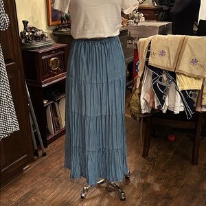 Coldwater Creek Sz S Blue Chambray Maxi Skirt GUC